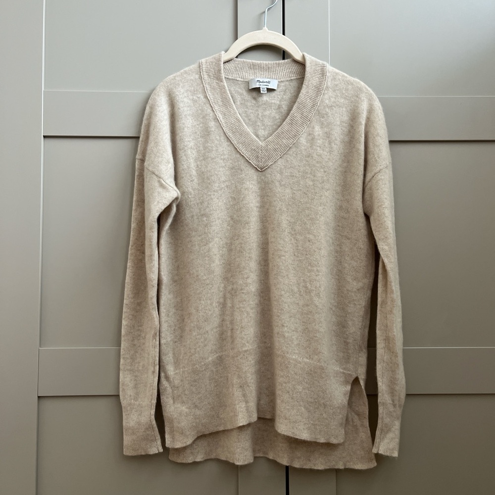 Women's Beige V-Neck Sweater